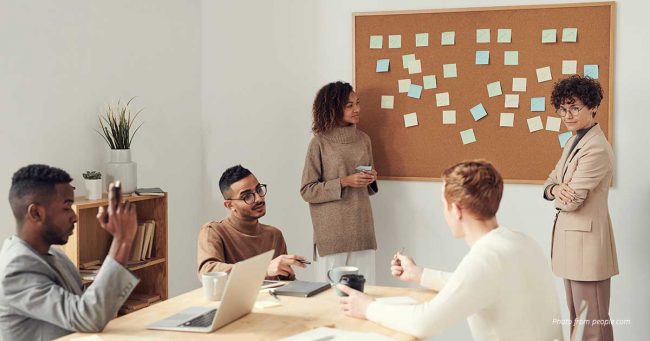 Perlukah Mengungkapkan Status HIV Di Tempat Kerja?